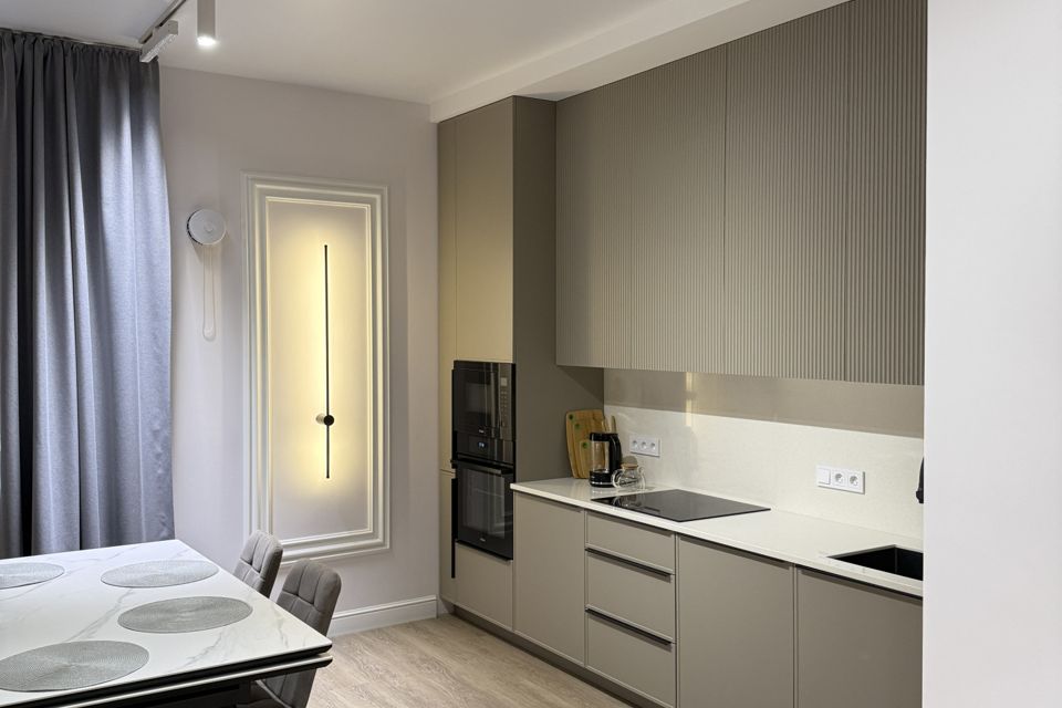 Продаётся 3-комнатная квартира, 93 м²