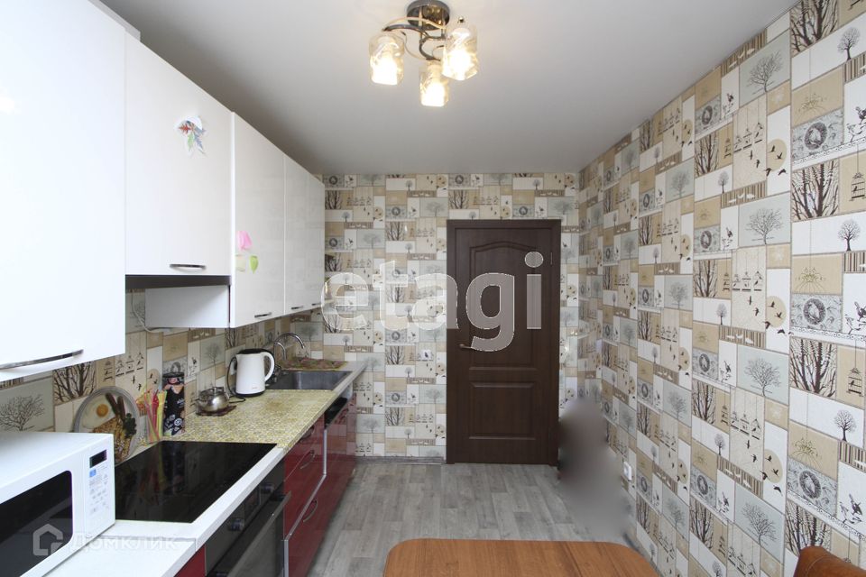 Продаётся 3-комнатная квартира, 79.5 м²