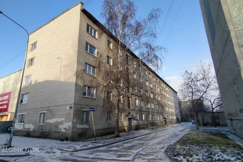 Белоярская 17 екатеринбург компрессорный. Хвойной 76. Хвойной 76. Хвойная 76/2 екатеринбург. Хвойная улица екатеринбург.