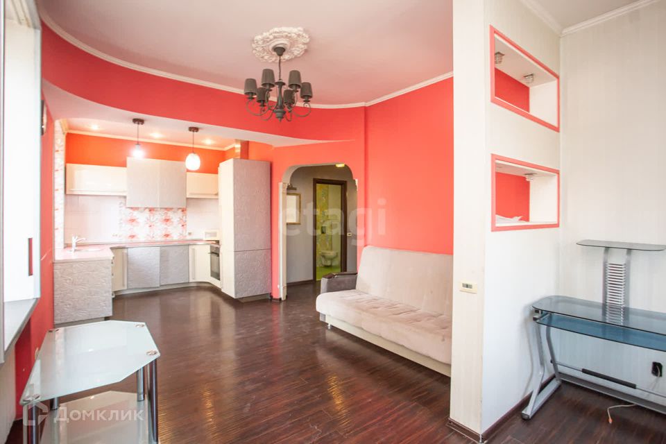 Продаётся 3-комнатная квартира, 72.7 м²