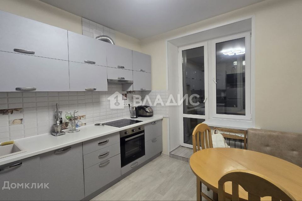 Продаётся 1-комнатная квартира, 41.6 м²