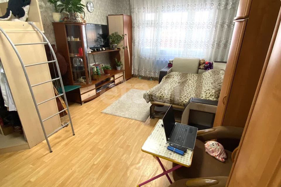 Продаётся 1-комнатная квартира, 53.5 м²