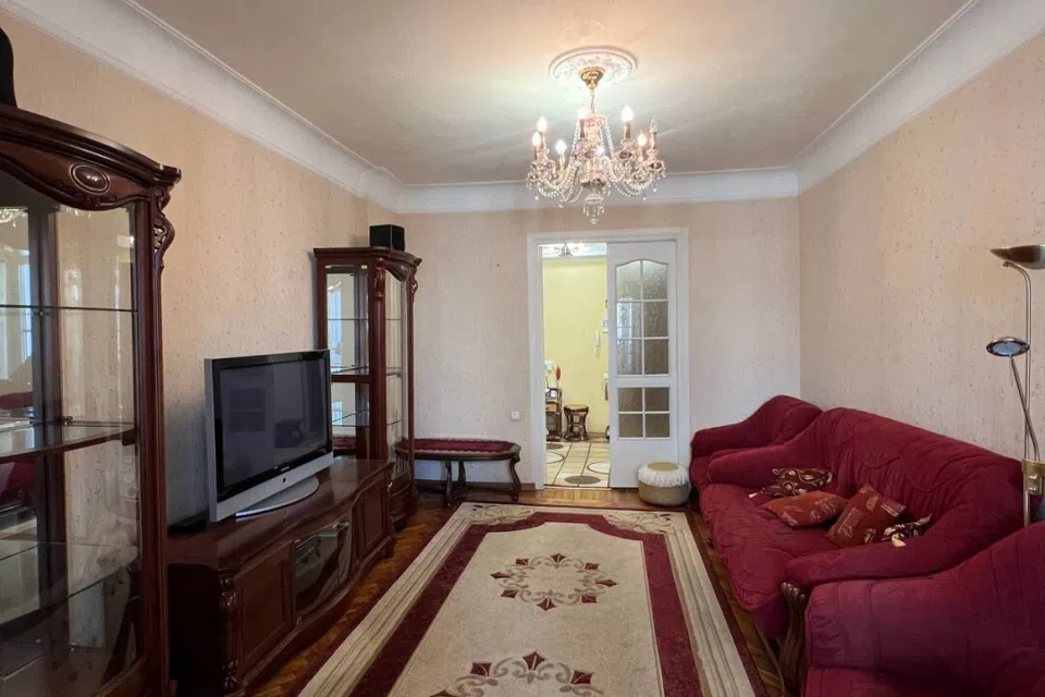 Продаётся 3-комнатная квартира, 84 м²