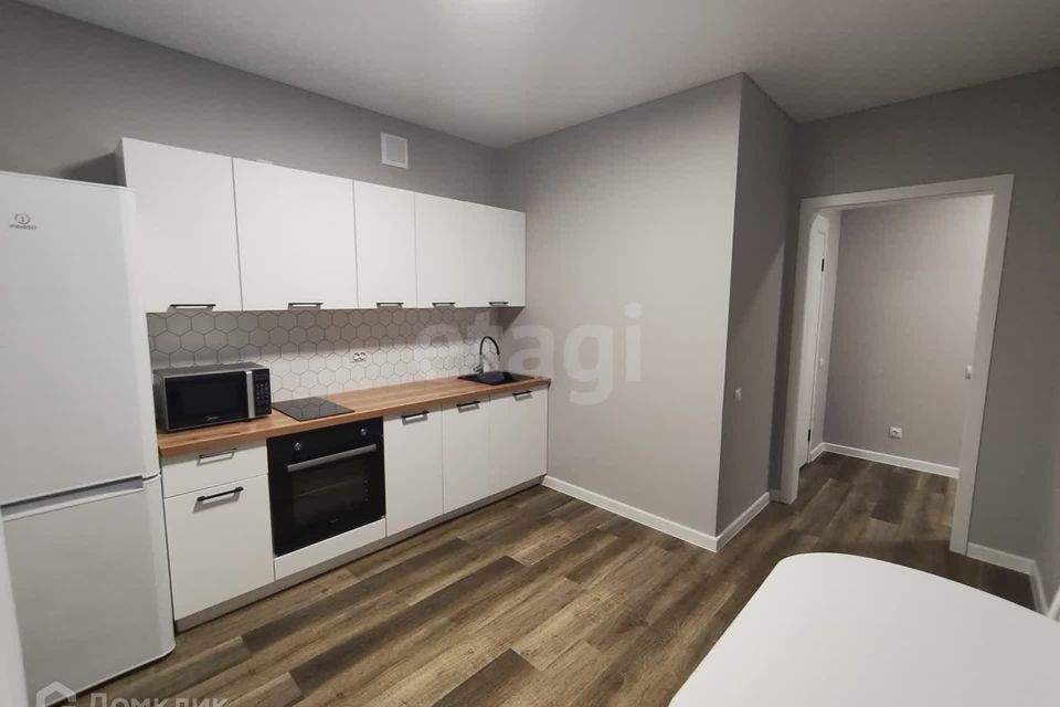Сдаётся 1-комнатная квартира, 40.2 м²