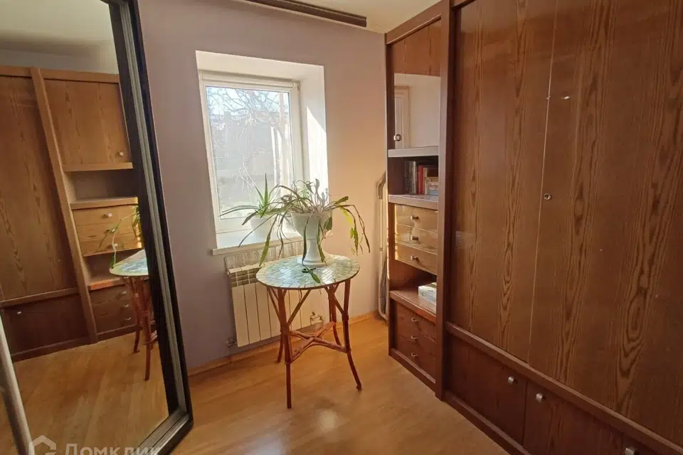 Продаётся часть дома