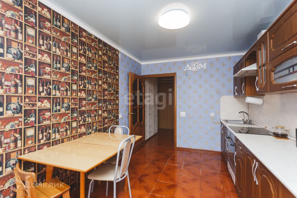 Продаётся 3-комнатная квартира, 76.7 м²