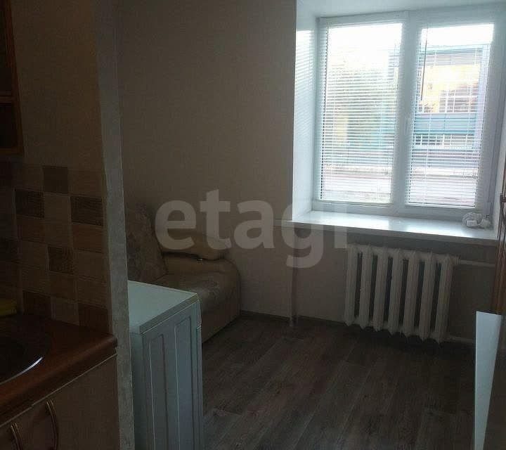 Продаётся комната в 1-комн. квартире, 12.2 м²