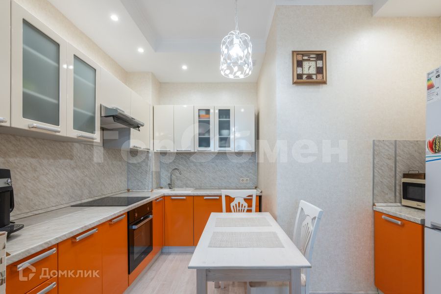 Продаётся 1-комнатная квартира, 50 м²