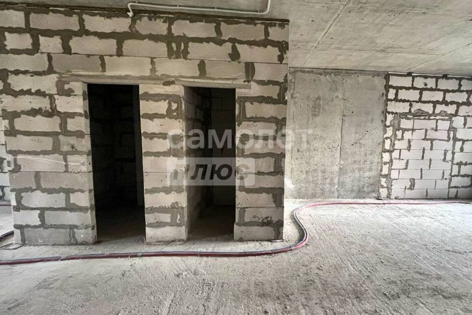 Продаётся 1-комнатная квартира, 60 м²