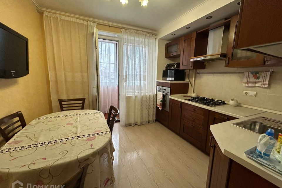 Продаётся 2-комнатная квартира, 53.2 м²