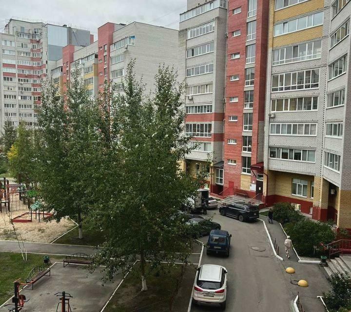 Продаётся 1-комнатная квартира, 57 м²
