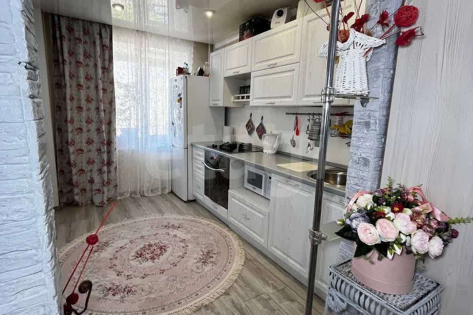 Продаётся 1-комнатная квартира, 50.7 м²