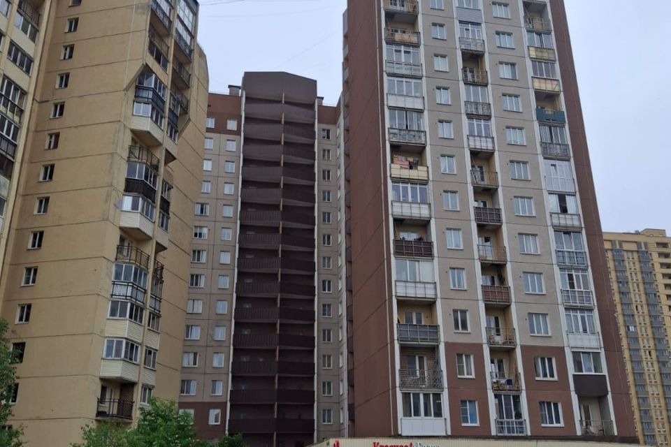 Продаётся 3-комнатная квартира, 96.5 м²