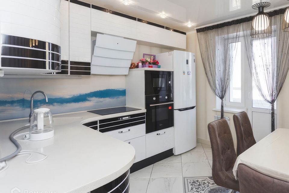 Продаётся 2-комнатная квартира, 59 м²
