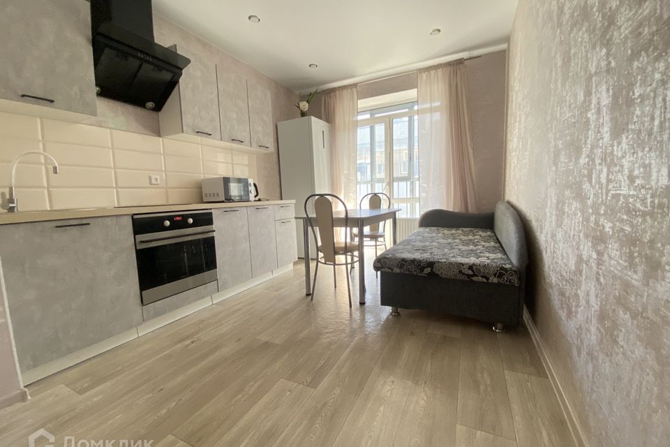 Сдаётся 1-комнатная квартира, 37 м²