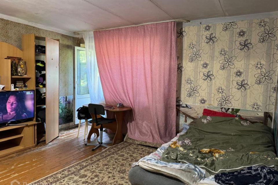 Продаётся 1-комнатная квартира, 35.8 м²