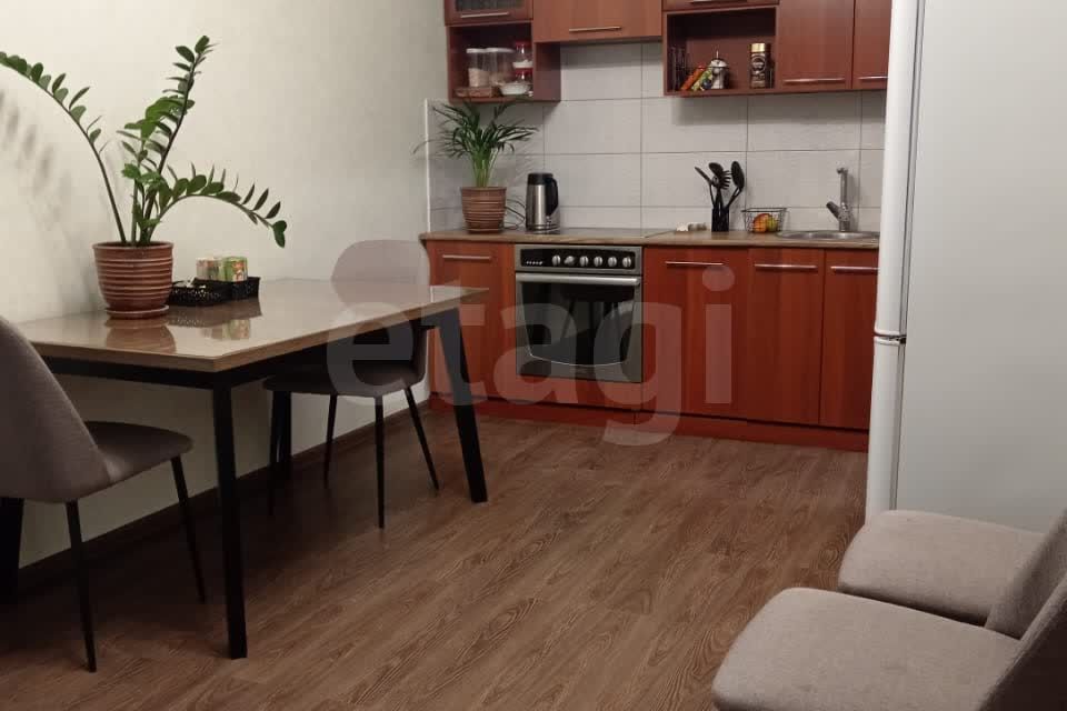 Продаётся 1-комнатная квартира, 47 м²