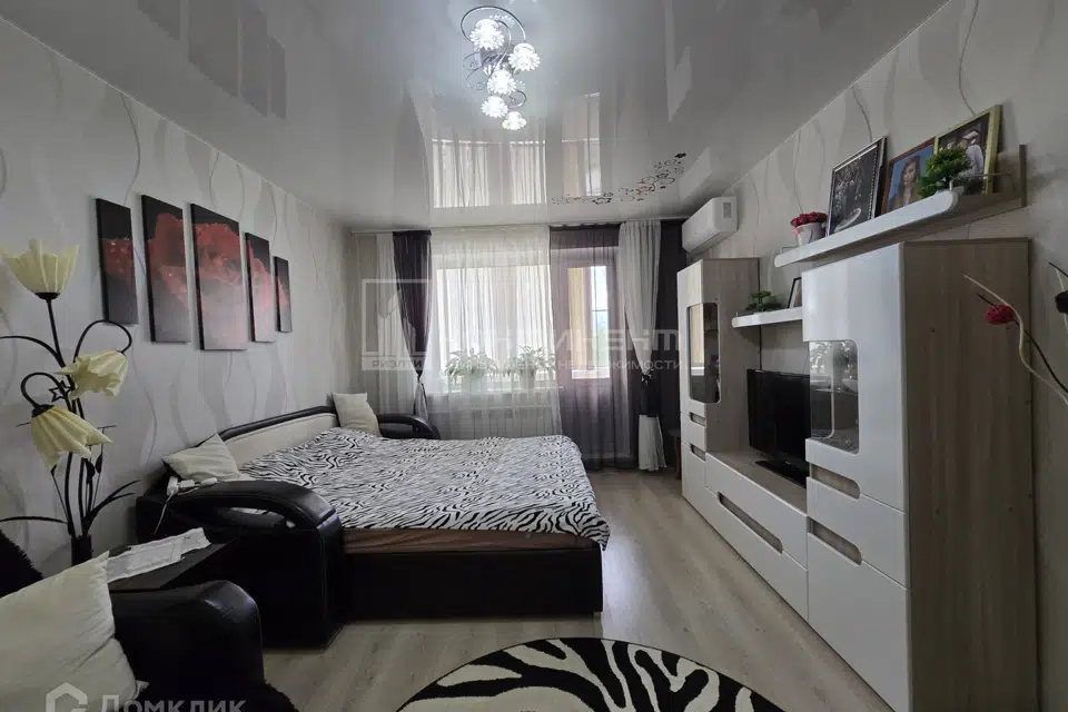 Продаётся 1-комнатная квартира, 37 м²