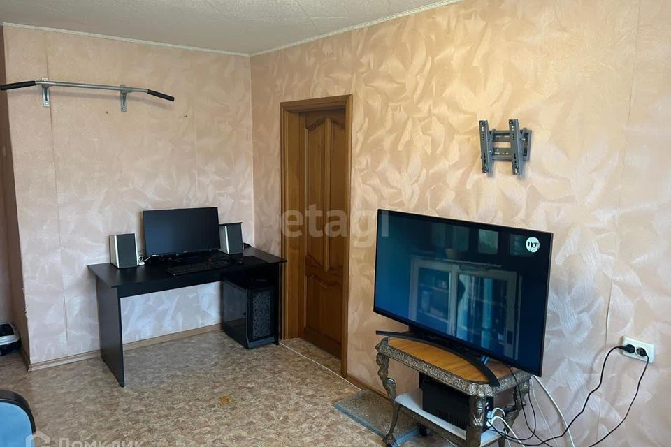 Продаётся 3-комнатная квартира, 51.4 м²