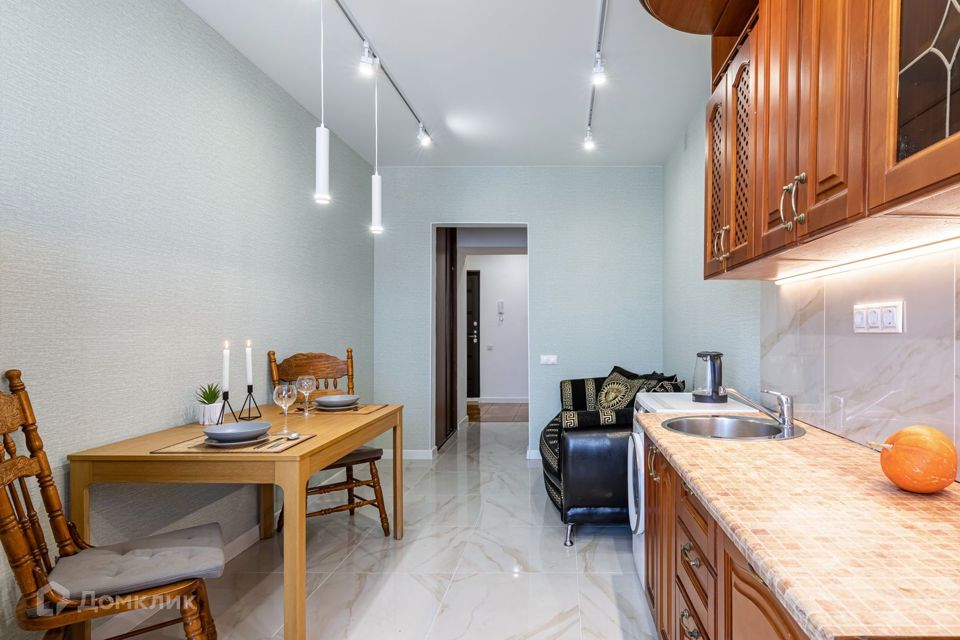 Сдаётся 1-комнатная квартира, 54 м²