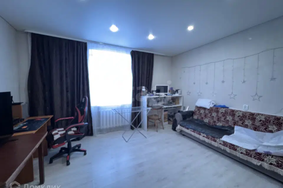 Продаётся 3-комнатная квартира, 71.7 м²