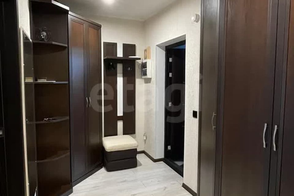 Продаётся 1-комнатная квартира, 41.6 м²
