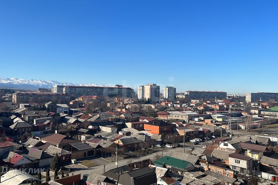 Продаётся 1-комнатная квартира, 53.6 м²