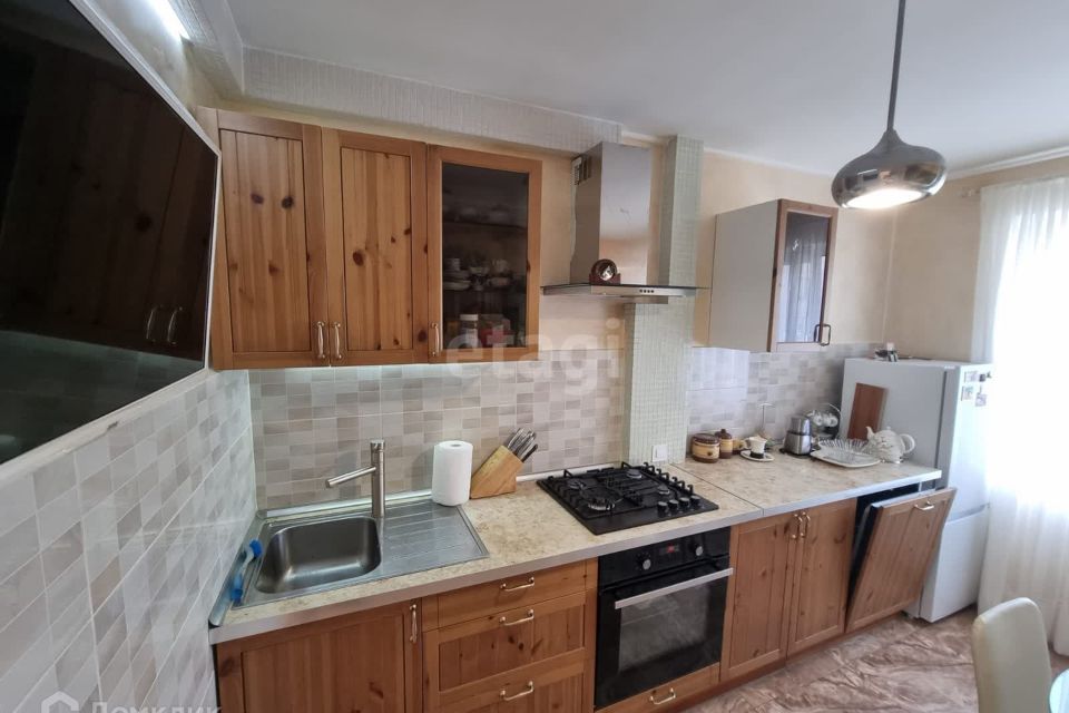 Продаётся 3-комнатная квартира, 65 м²