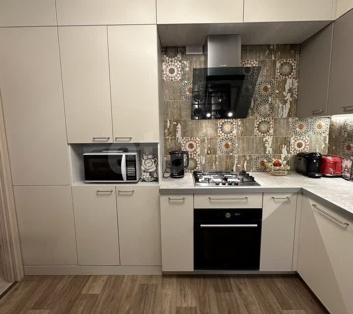 Продаётся 2-комнатная квартира, 63 м²