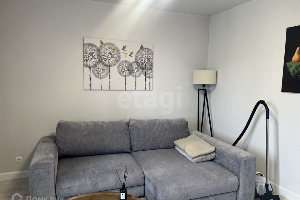 Продаётся 2-комнатная квартира, 54.2 м²