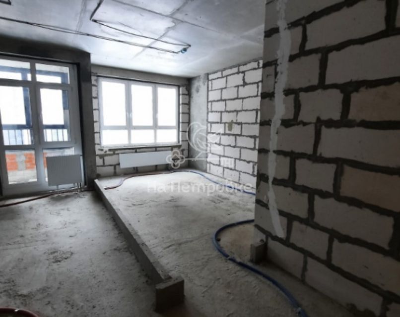 Продаётся 1-комнатная квартира, 39.2 м²