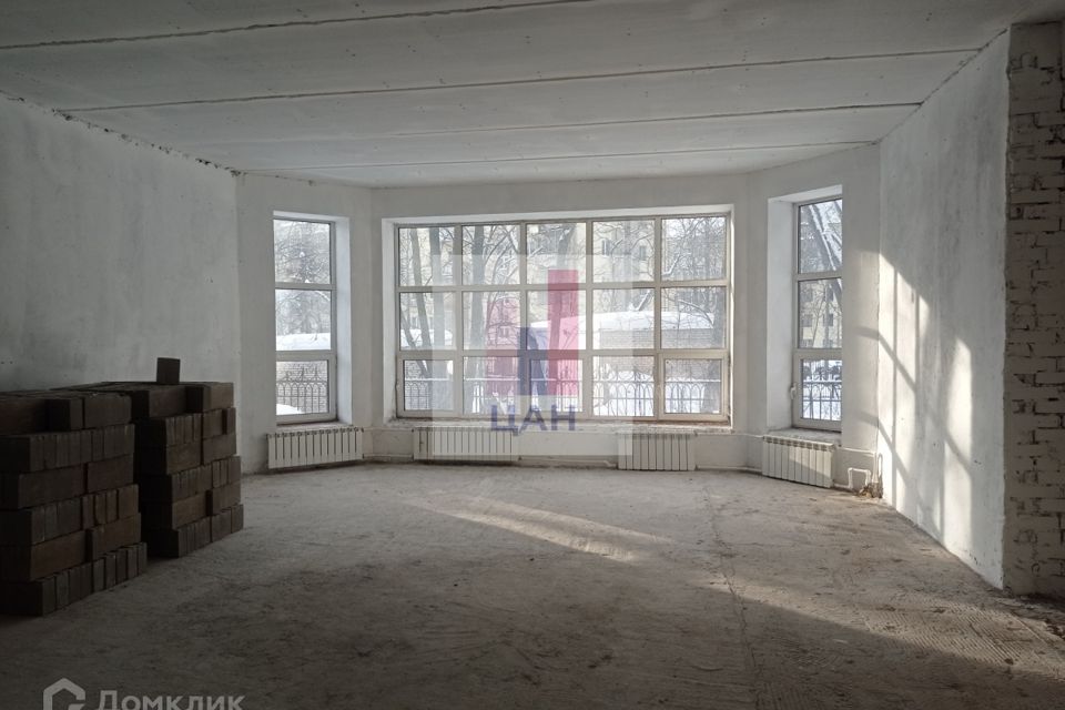 Продаётся 3-комнатная квартира, 115.2 м²