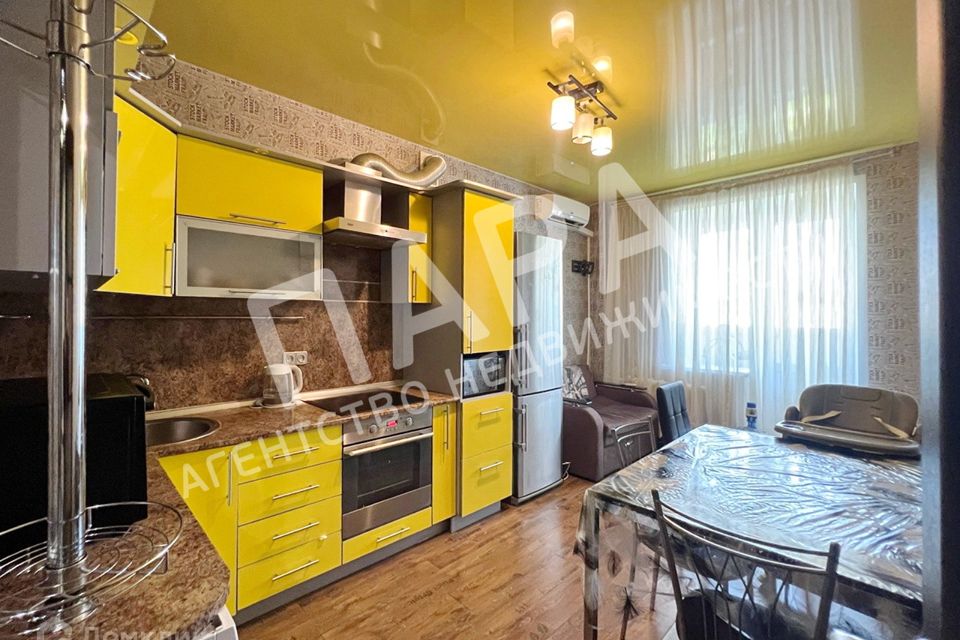 Продаётся 1-комнатная квартира, 46.3 м²