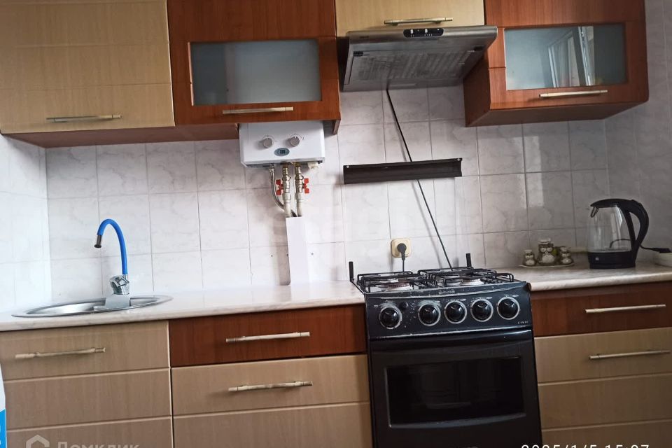 Продаётся 2-комнатная квартира, 41.8 м²