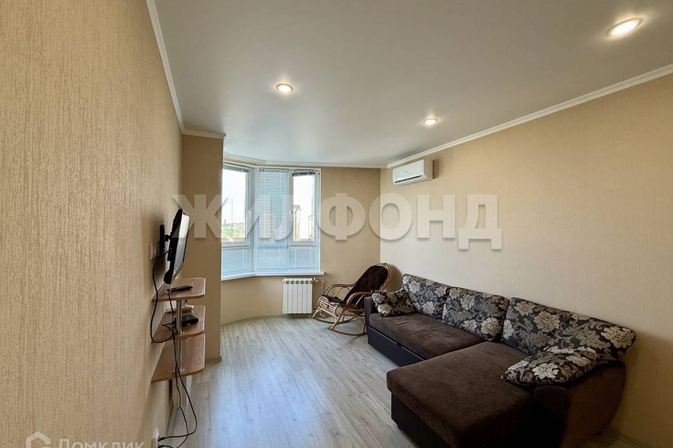 Продаётся 1-комнатная квартира, 46.6 м²