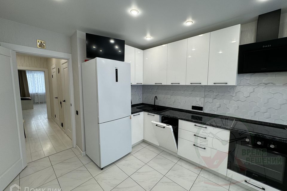 Продаётся 2-комнатная квартира, 62.2 м²