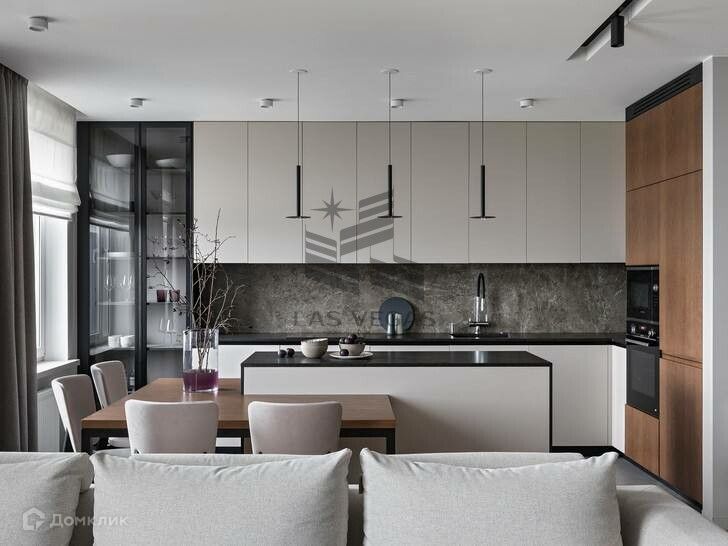 Сдаётся 2-комнатная квартира, 62 м²