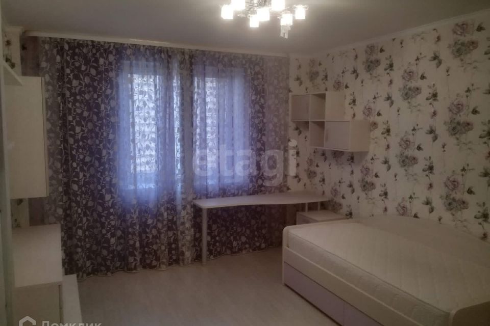 Продаётся 3-комнатная квартира, 81.6 м²