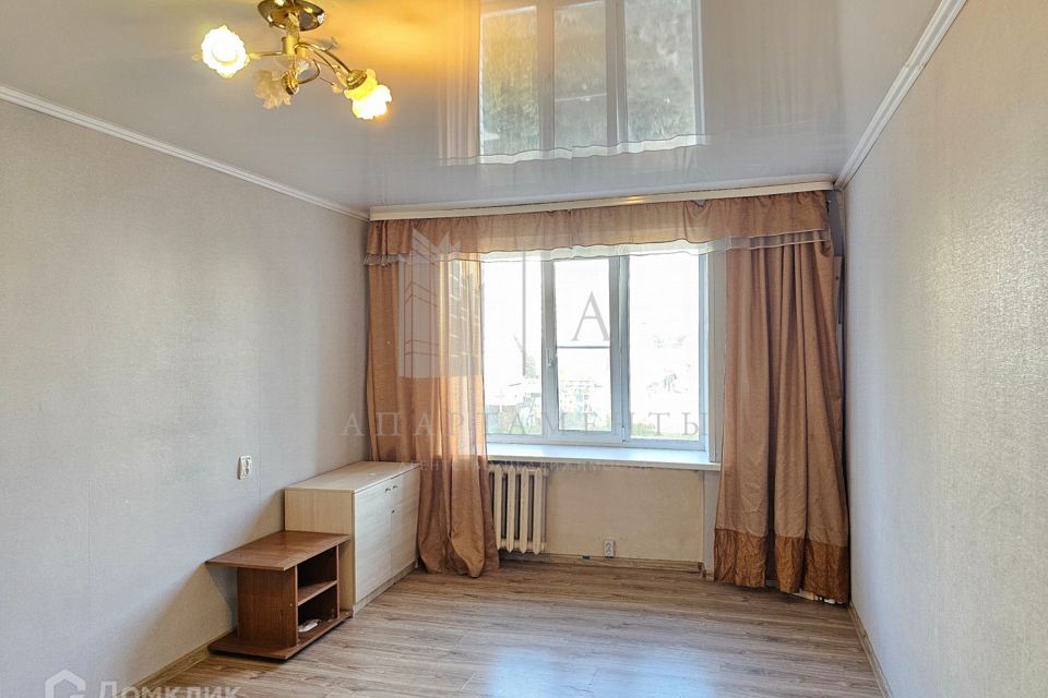 Продаётся комната в 7-комн. квартире, 18.4 м²