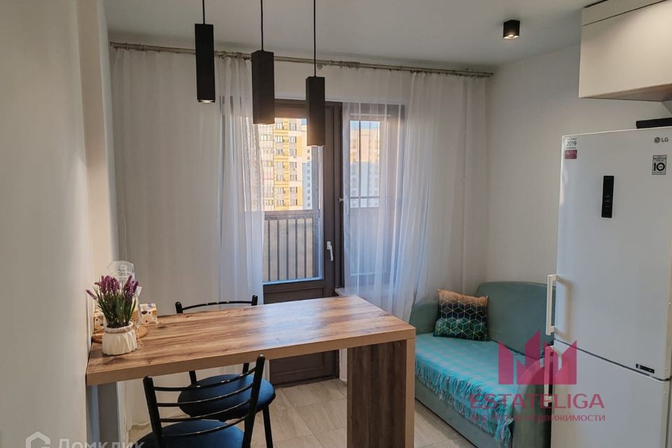 Продаётся 1-комнатная квартира, 38.2 м²