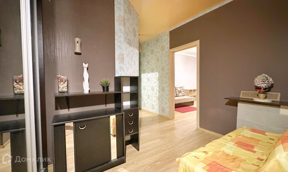 Сдаётся 1-комнатная квартира, 54 м²