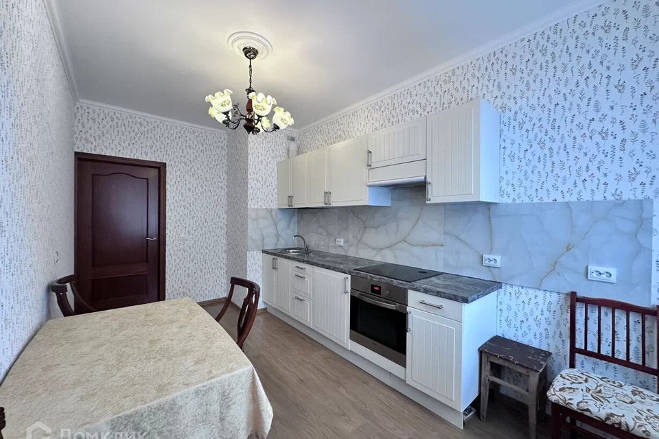 Продаётся 2-комнатная квартира, 61 м²