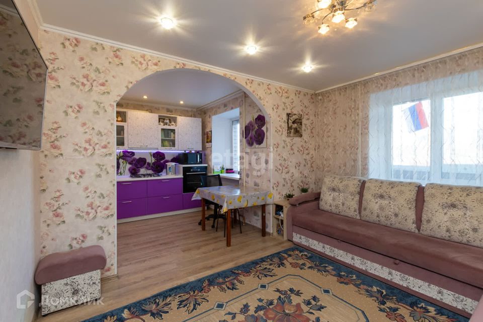 Продаётся 4-комнатная квартира, 72.8 м²