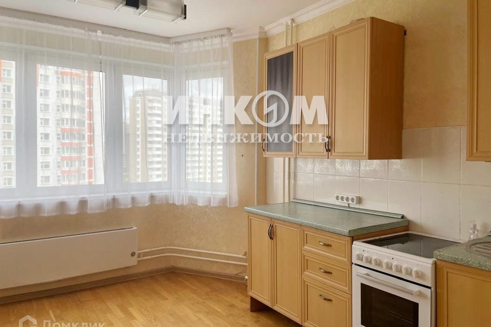 Сдаётся 2-комнатная квартира, 65 м²