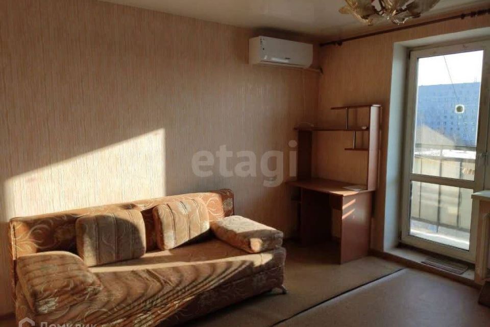 Сдаётся 2-комнатная квартира, 52 м²