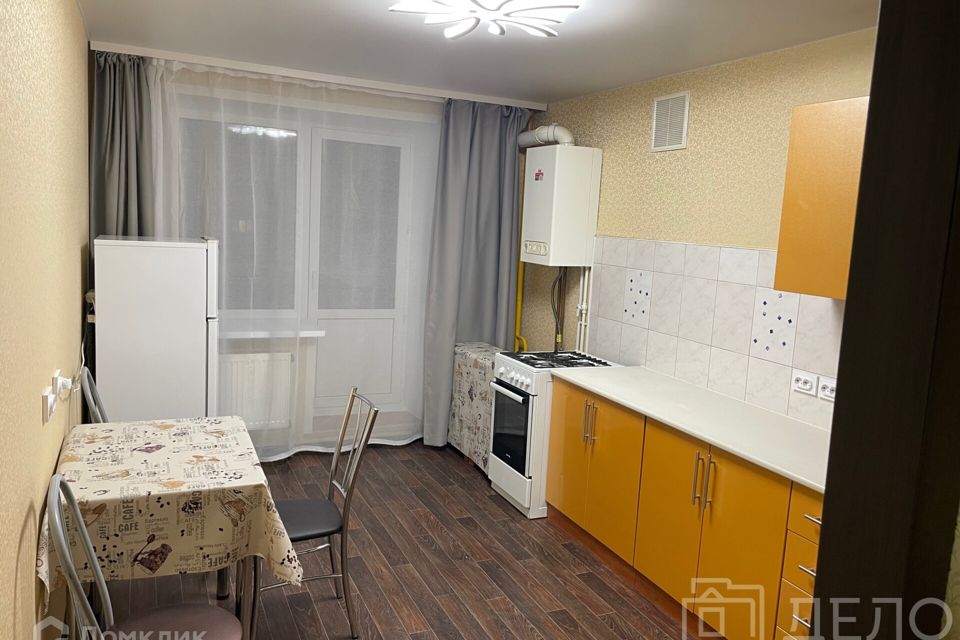 Сдаётся 1-комнатная квартира, 42 м²