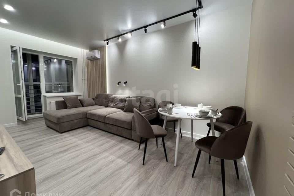 Продаётся 2-комнатная квартира, 54 м²