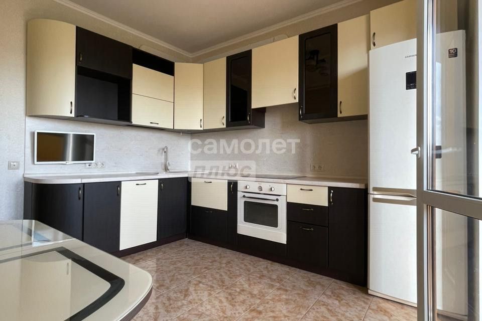 Продаётся 1-комнатная квартира, 54.1 м²