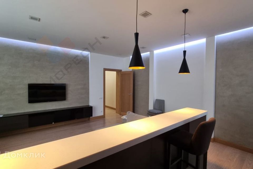 Продаётся 2-комнатная квартира, 90 м²