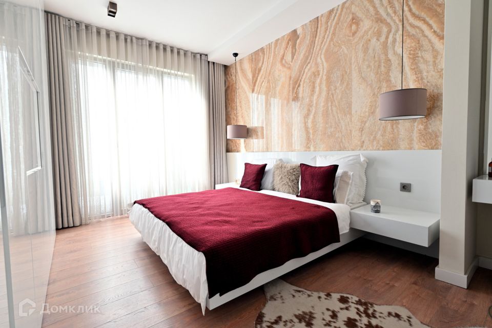 Сдаётся 3-комнатная квартира, 128 м²